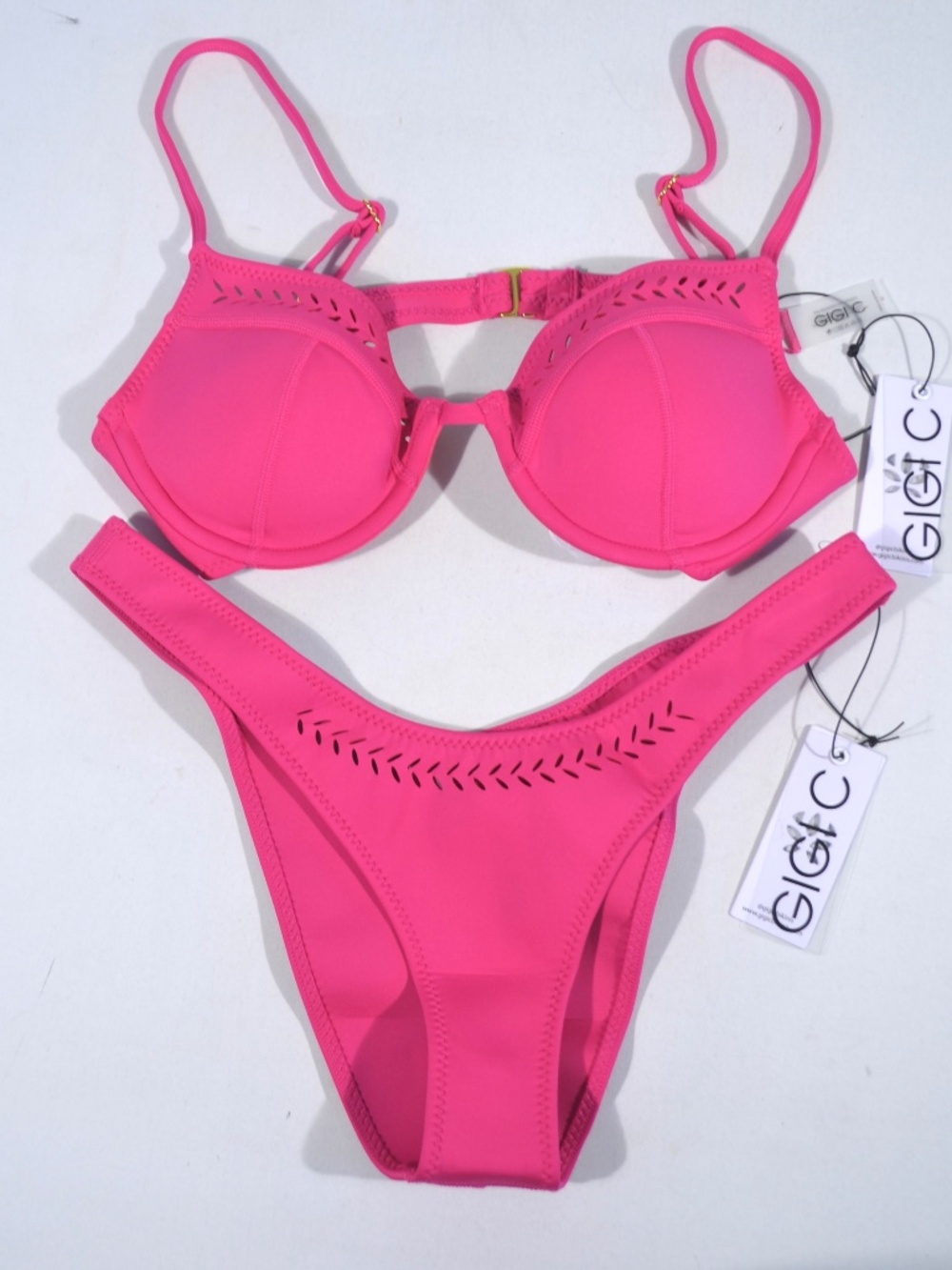 NWT GIGI C BIKINI SET, MEDIUM